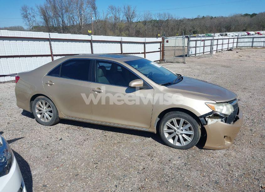 Photo 14 of 2012 Toyota Camry XLE V6 (VIN 4T1BK1FK5CU511682)