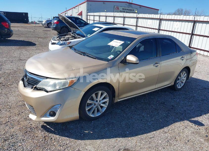 Photo 2 of 2012 Toyota Camry XLE V6 (VIN 4T1BK1FK5CU511682)