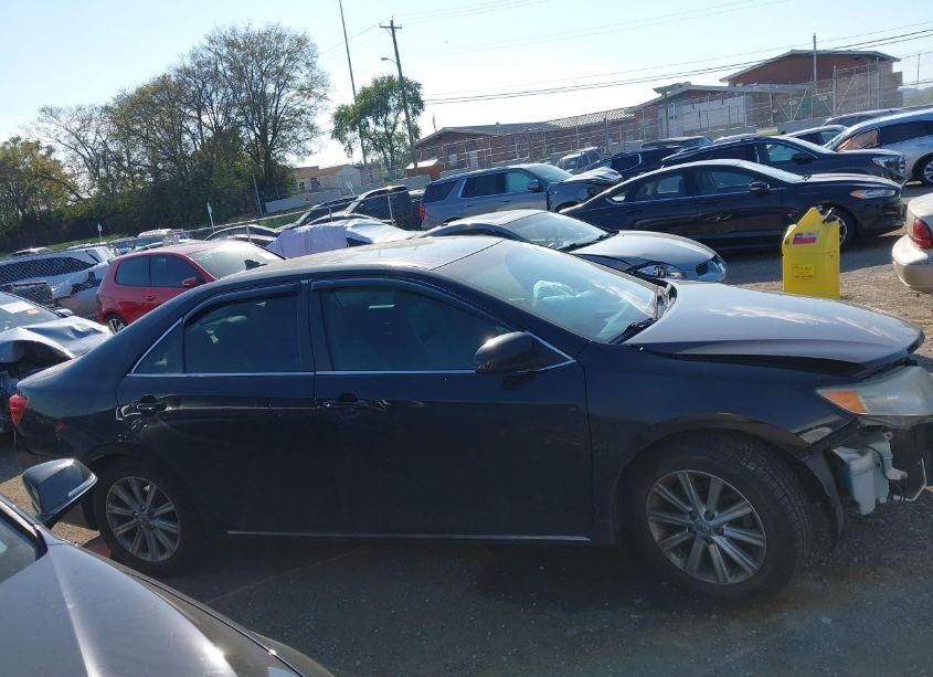 Photo 13 of 2012 Toyota Camry XLE V6 (VIN 4T1BK1FK5CU519748)