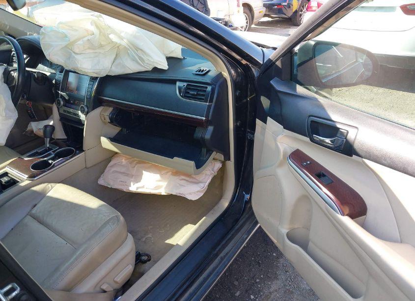 Photo 5 of 2012 Toyota Camry XLE V6 (VIN 4T1BK1FK5CU519748)