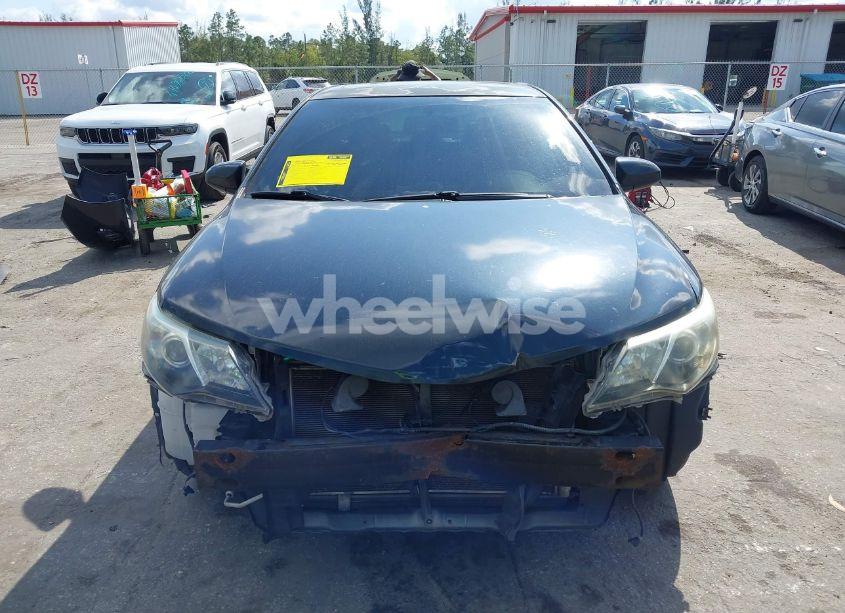 Photo 13 of 2012 Toyota Camry SE V6 (VIN 4T1BK1FK5CU522097)