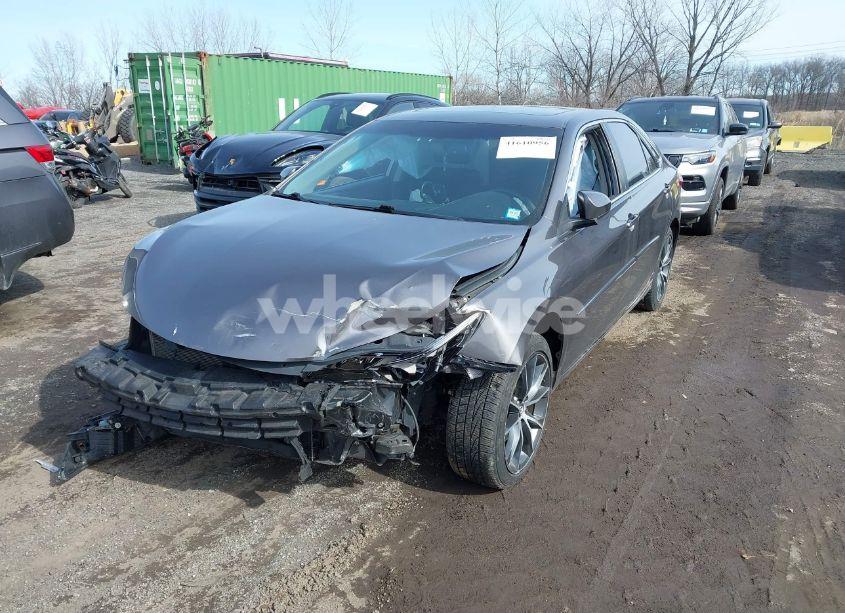 Photo 2 of 2016 Toyota Camry XSE V6 (VIN 4T1BK1FK5GU576540)