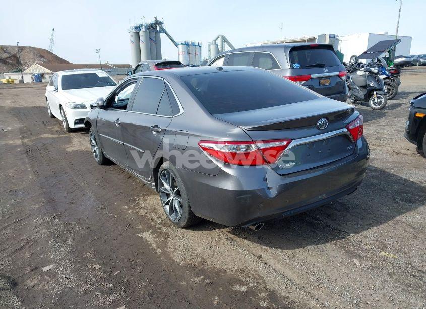 Photo 3 of 2016 Toyota Camry XSE V6 (VIN 4T1BK1FK5GU576540)