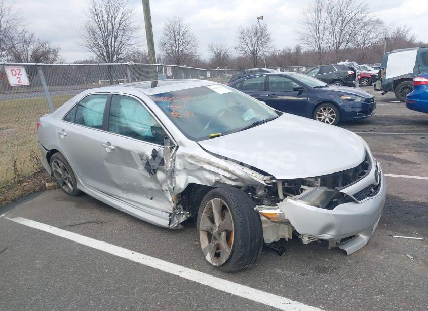 2012 Toyota Camry SE V6 (VIN 4T1BK1FK6CU005634) main photo