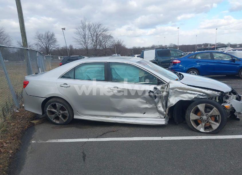 Photo 13 of 2012 Toyota Camry SE V6 (VIN 4T1BK1FK6CU005634)