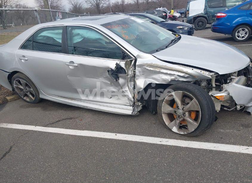 Photo 17 of 2012 Toyota Camry SE V6 (VIN 4T1BK1FK6CU005634)