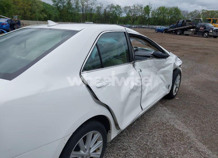 Photo 14 of 2012 Toyota Camry XLE V6 (VIN 4T1BK1FK6CU500383)