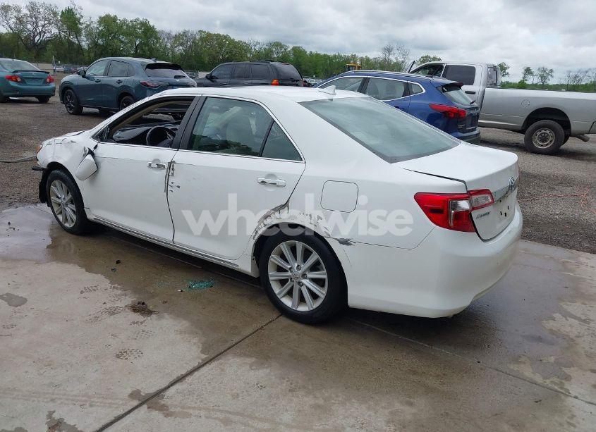 Photo 3 of 2012 Toyota Camry XLE V6 (VIN 4T1BK1FK6CU500383)