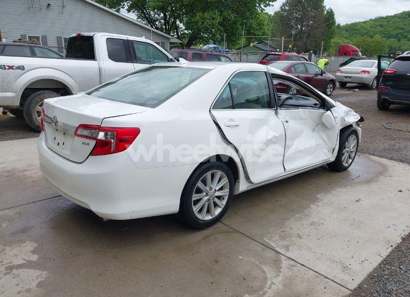 Photo 4 of 2012 Toyota Camry XLE V6 (VIN 4T1BK1FK6CU500383)