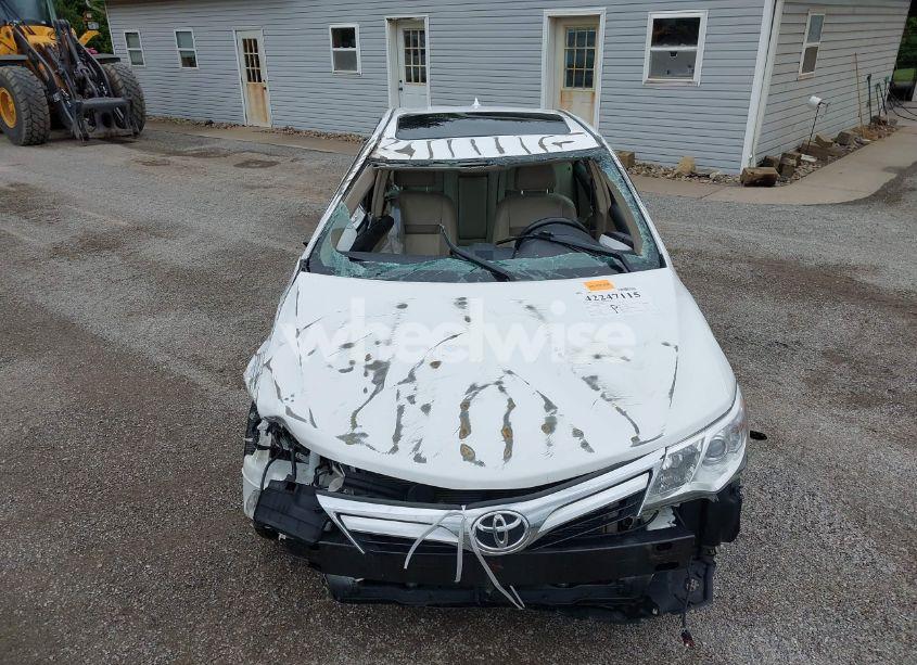 Photo 6 of 2012 Toyota Camry XLE V6 (VIN 4T1BK1FK6CU500383)