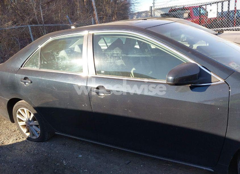 Photo 14 of 2012 Toyota Camry XLE V6 (VIN 4T1BK1FK6CU507351)