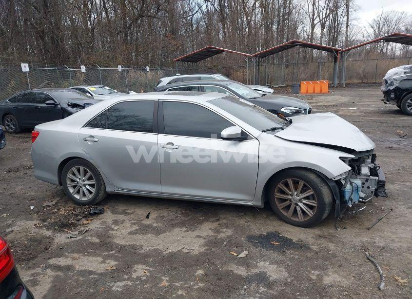 Photo 14 of 2012 Toyota Camry XLE V6 (VIN 4T1BK1FK6CU508810)