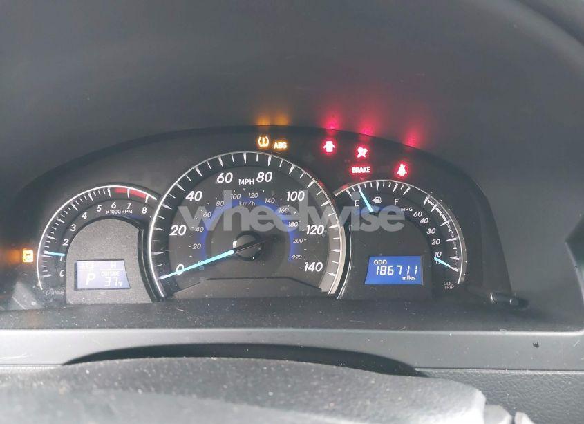 Photo 7 of 2012 Toyota Camry XLE V6 (VIN 4T1BK1FK6CU508810)