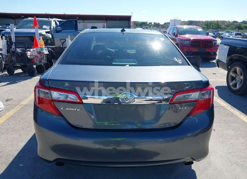 Photo 16 of 2012 Toyota Camry XLE V6 (VIN 4T1BK1FK6CU513876)