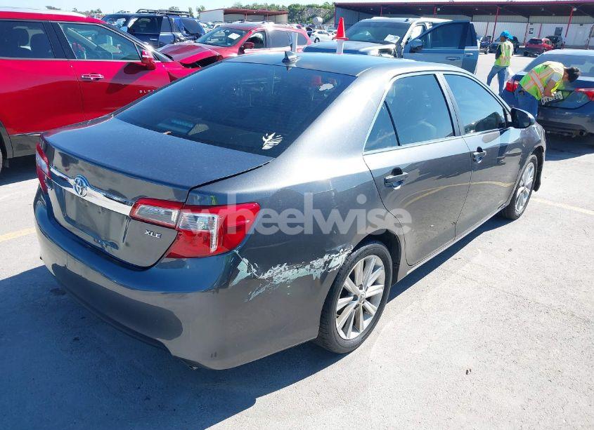 Photo 4 of 2012 Toyota Camry XLE V6 (VIN 4T1BK1FK6CU513876)