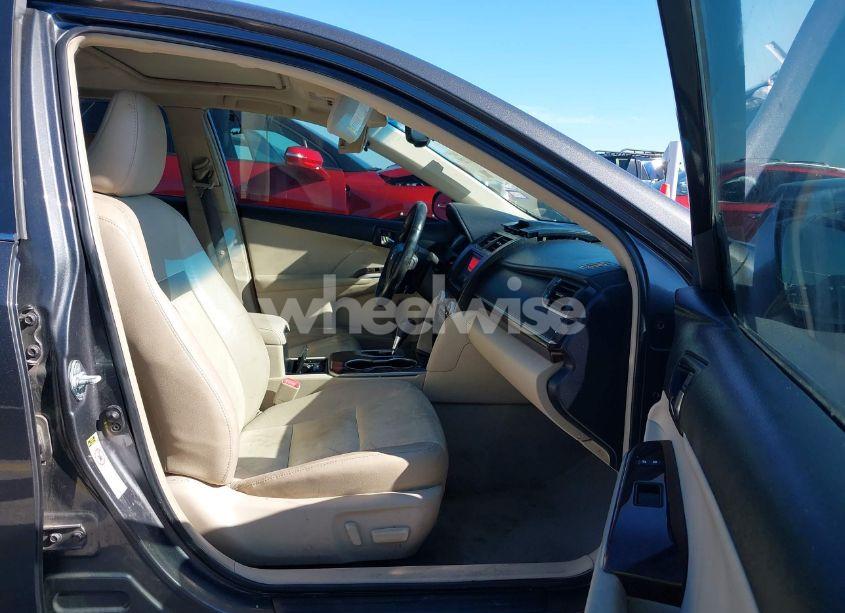 Photo 5 of 2012 Toyota Camry XLE V6 (VIN 4T1BK1FK6CU513876)