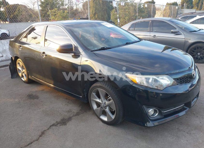 2012 Toyota Camry SE V6 (VIN 4T1BK1FK6CU517605) main photo