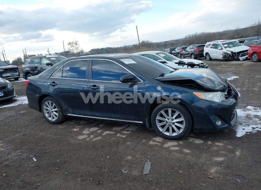 Photo 13 of 2012 Toyota Camry XLE V6 (VIN 4T1BK1FK6CU524943)