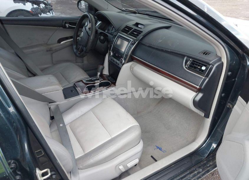 Photo 5 of 2012 Toyota Camry XLE V6 (VIN 4T1BK1FK6CU524943)