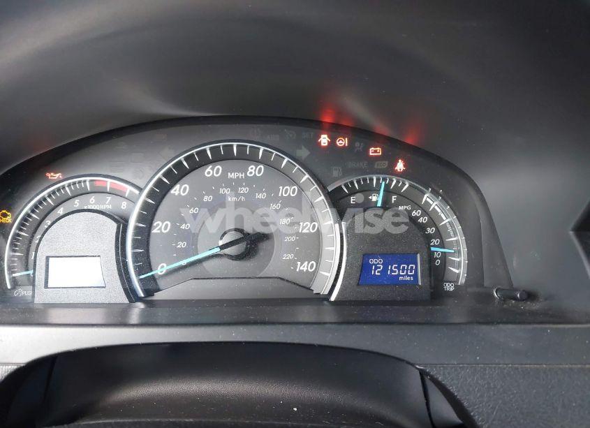 Photo 7 of 2012 Toyota Camry XLE V6 (VIN 4T1BK1FK6CU524943)