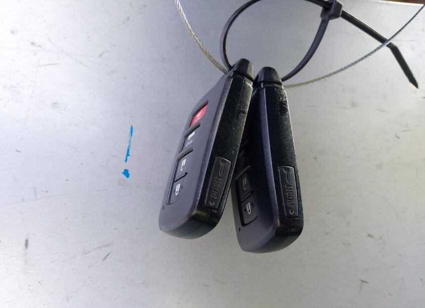 Photo 11 of 2013 Toyota Camry XLE V6 (VIN 4T1BK1FK6DU530470)