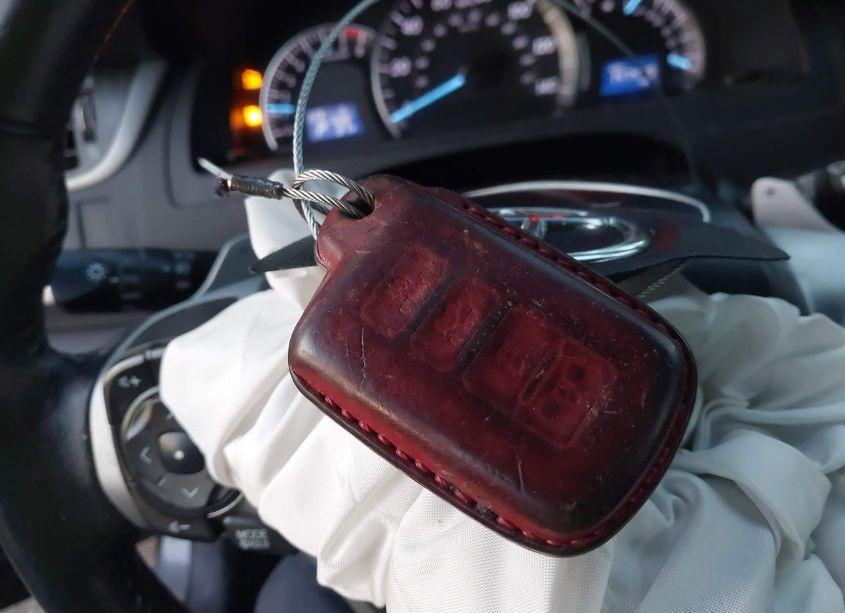 Photo 11 of 2013 Toyota Camry SE V6 (VIN 4T1BK1FK6DU533661)