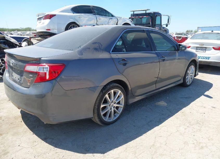 Photo 4 of 2013 Toyota Camry SE V6 (VIN 4T1BK1FK6DU536107)