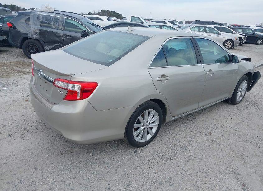 Photo 4 of 2014 Toyota Camry XLE V6 (VIN 4T1BK1FK6EU543611)
