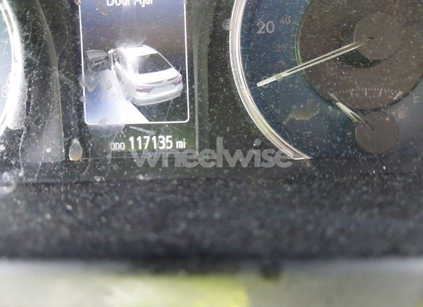 Photo 15 of 2016 Toyota Camry XLE V6 (VIN 4T1BK1FK6GU576398)