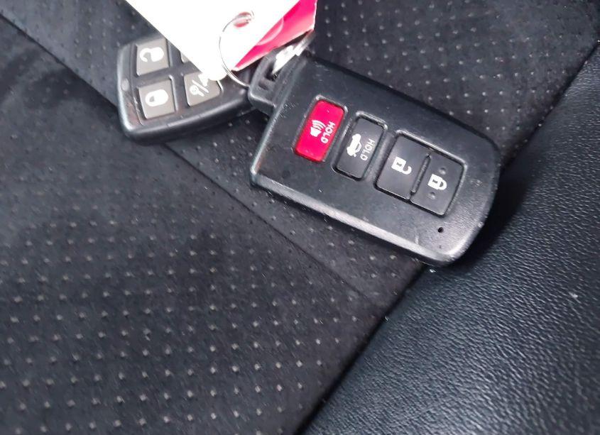 Photo 11 of 2017 Toyota Camry XSE V6 (VIN 4T1BK1FK6HU577813)