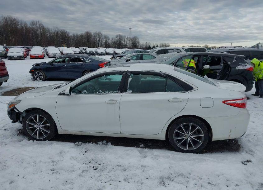 Photo 15 of 2017 Toyota Camry XSE V6 (VIN 4T1BK1FK6HU577813)