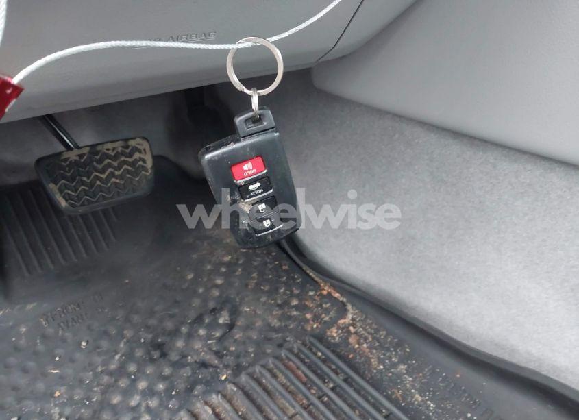 Photo 11 of 2017 Toyota Camry XLE V6 (VIN 4T1BK1FK6HU579531)