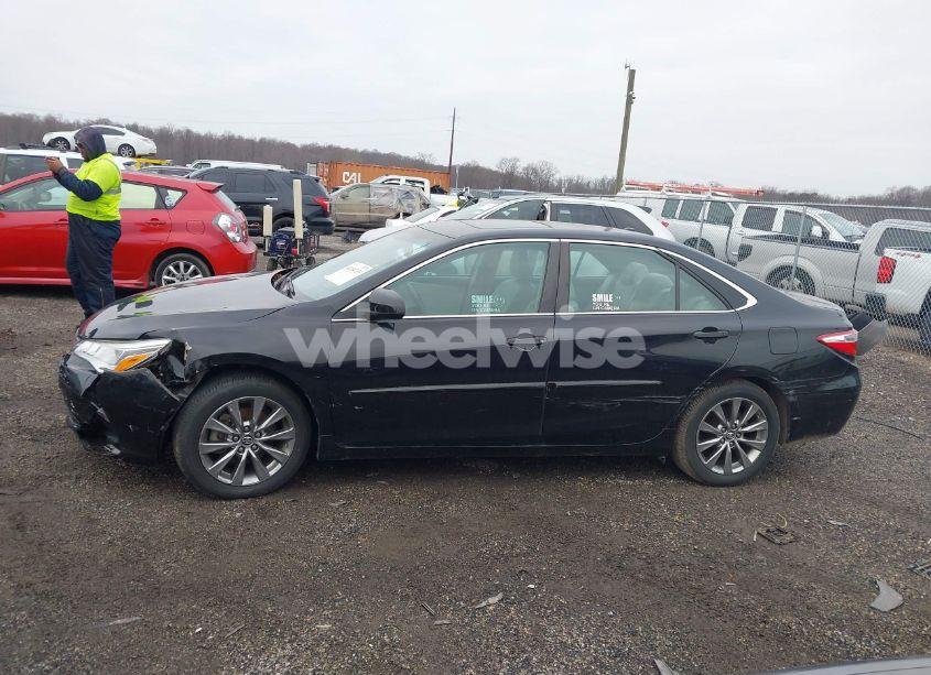 Photo 14 of 2017 Toyota Camry XLE V6 (VIN 4T1BK1FK6HU579531)