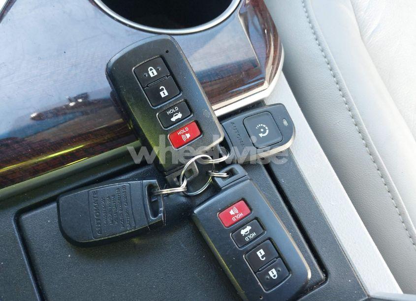 Photo 11 of 2012 Toyota Camry XLE V6 (VIN 4T1BK1FK7CU506256)