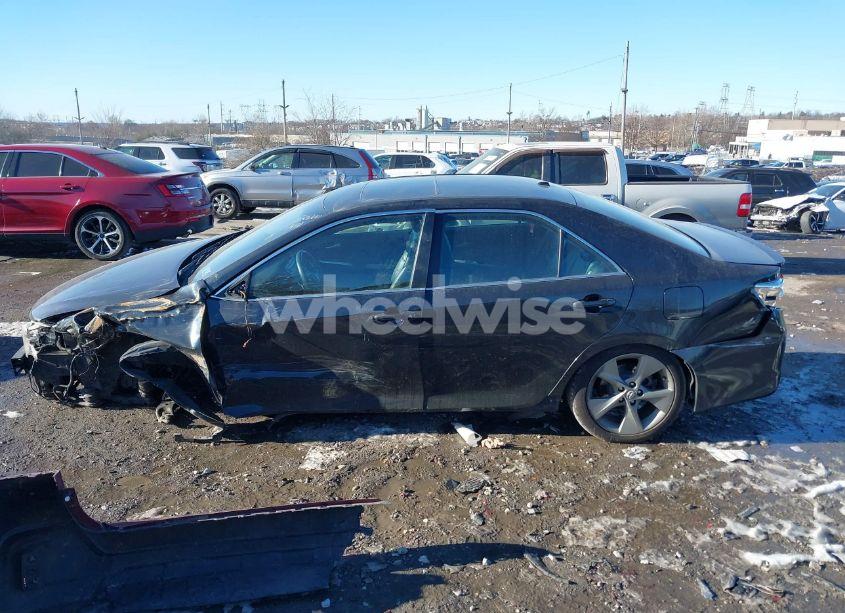 Photo 14 of 2012 Toyota Camry SE V6 (VIN 4T1BK1FK7CU522280)