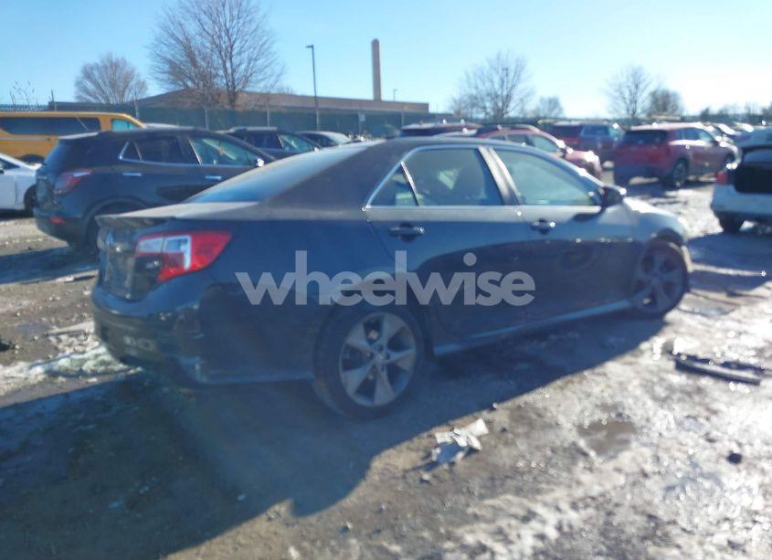 Photo 4 of 2012 Toyota Camry SE V6 (VIN 4T1BK1FK7CU522280)