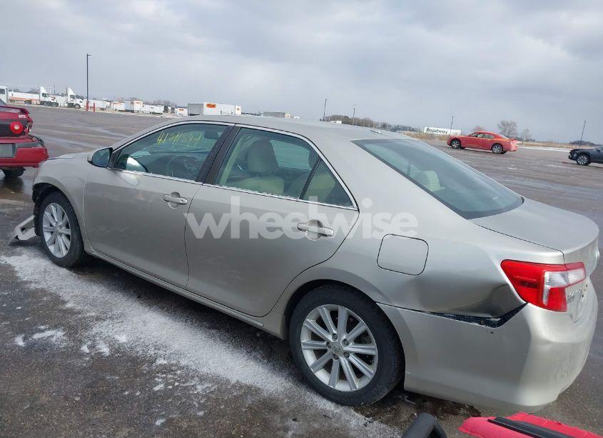 Photo 3 of 2013 Toyota Camry XLE V6 (VIN 4T1BK1FK7DU531305)