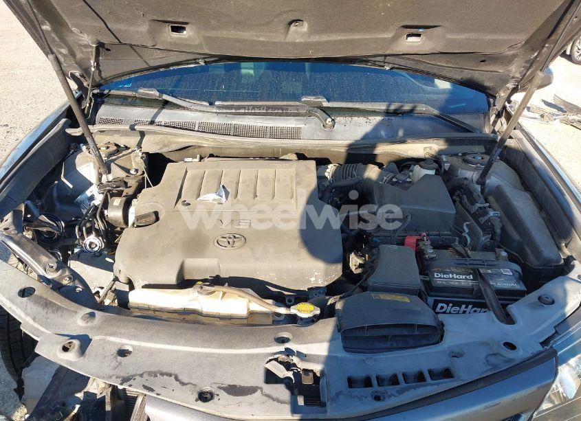 Photo 10 of 2013 Toyota Camry SE V6 (VIN 4T1BK1FK7DU532714)