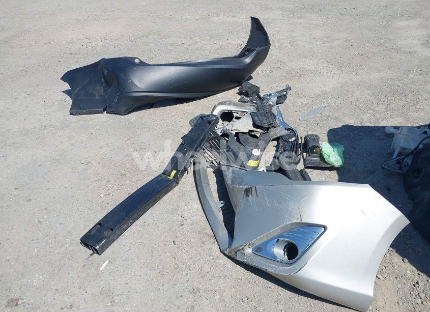 Photo 12 of 2014 Toyota Camry XLE V6 (VIN 4T1BK1FK7EU540443)