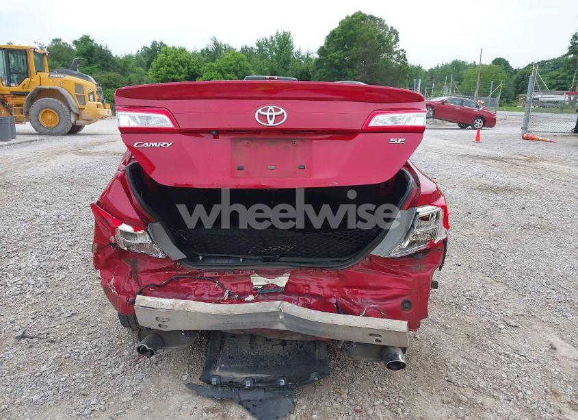 Photo 17 of 2014 Toyota Camry SE V6 (VIN 4T1BK1FK7EU543472)