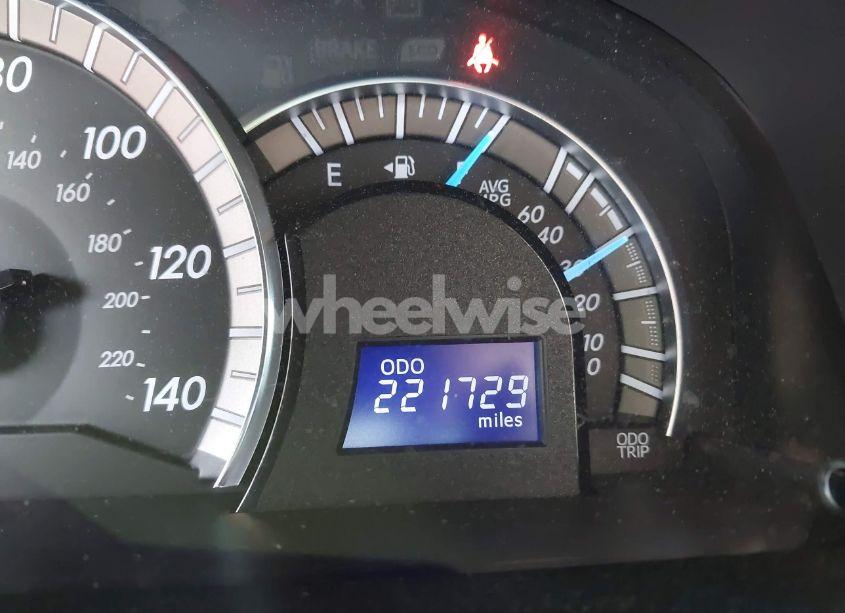 Photo 7 of 2014 Toyota Camry SE V6 (VIN 4T1BK1FK7EU543472)