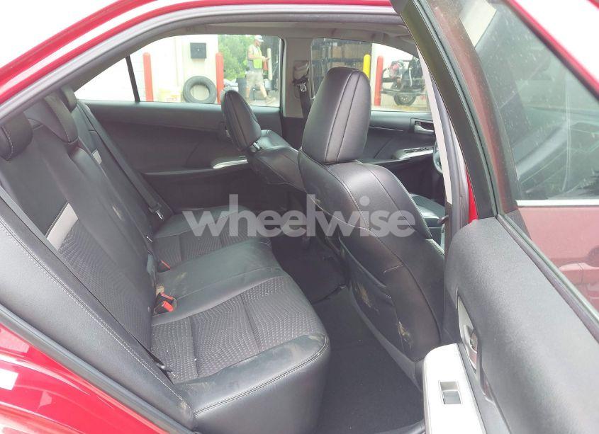 Photo 8 of 2014 Toyota Camry SE V6 (VIN 4T1BK1FK7EU543472)