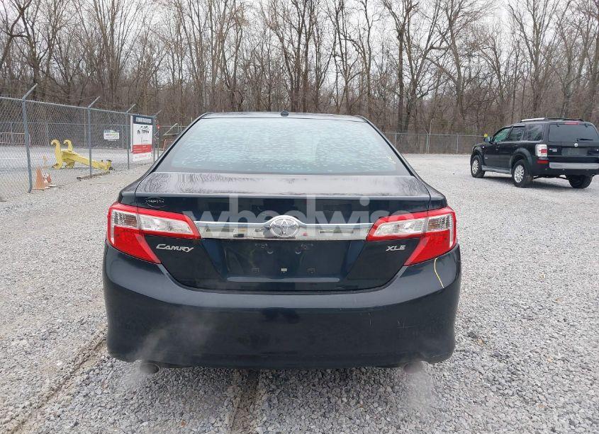 Photo 16 of 2014 Toyota Camry XLE V6 (VIN 4T1BK1FK7EU548333)