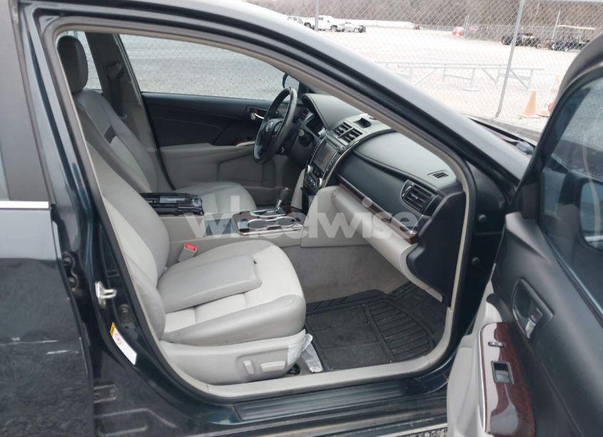 Photo 5 of 2014 Toyota Camry XLE V6 (VIN 4T1BK1FK7EU548333)