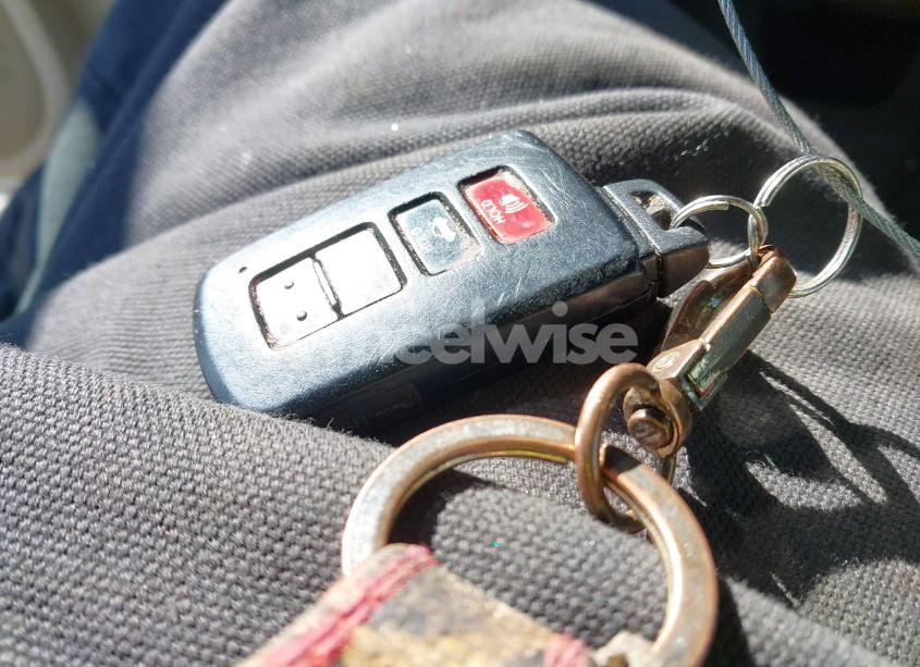 Photo 11 of 2015 Toyota Camry XLE V6 (VIN 4T1BK1FK7FU028716)