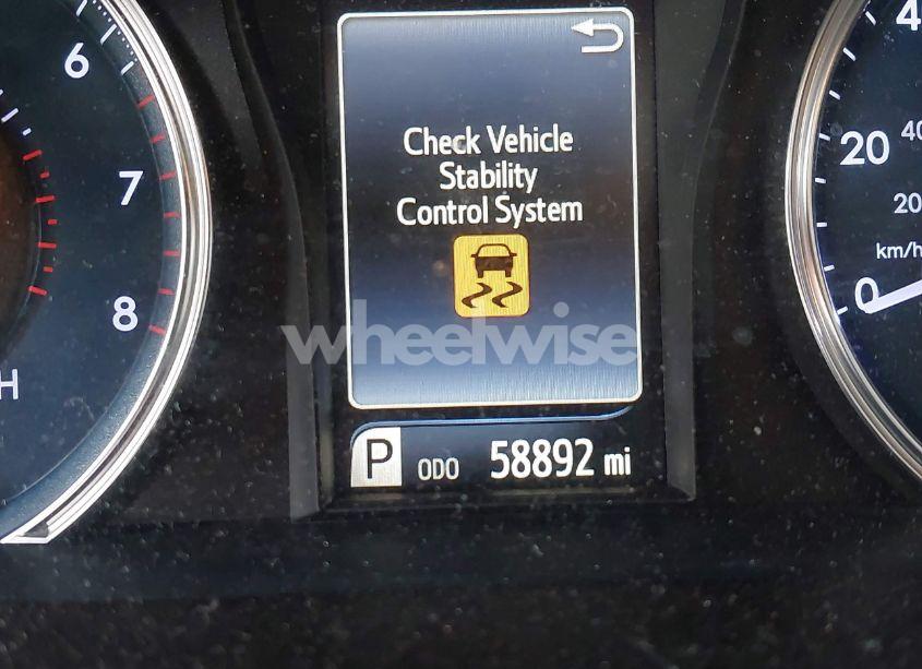 Photo 15 of 2016 Toyota Camry XLE V6 (VIN 4T1BK1FK7GU574854)