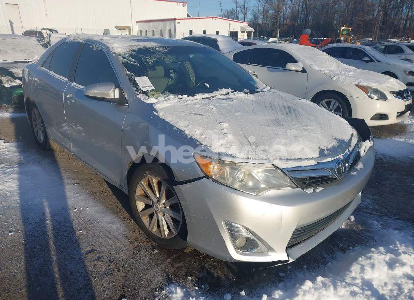2012 Toyota Camry SE/XLE (VIN 4T1BK1FK8CU518772) main photo