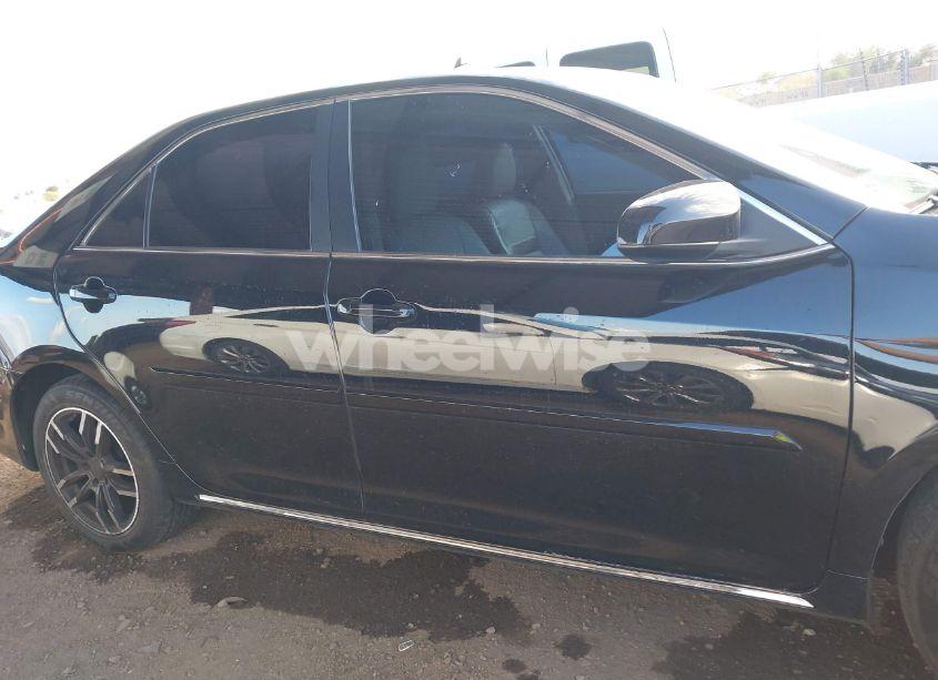 Photo 13 of 2013 Toyota Camry XLE V6 (VIN 4T1BK1FK8DU527697)