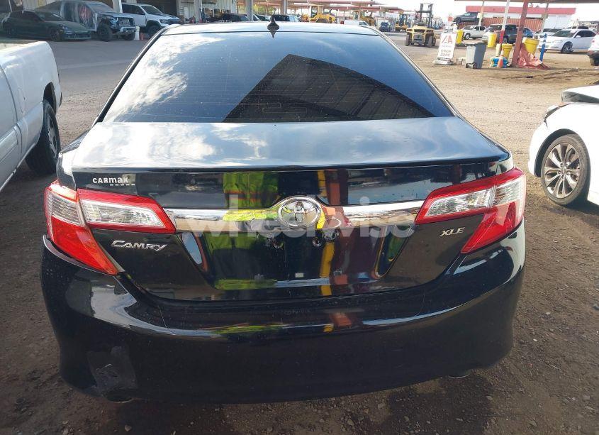 Photo 16 of 2013 Toyota Camry XLE V6 (VIN 4T1BK1FK8DU527697)