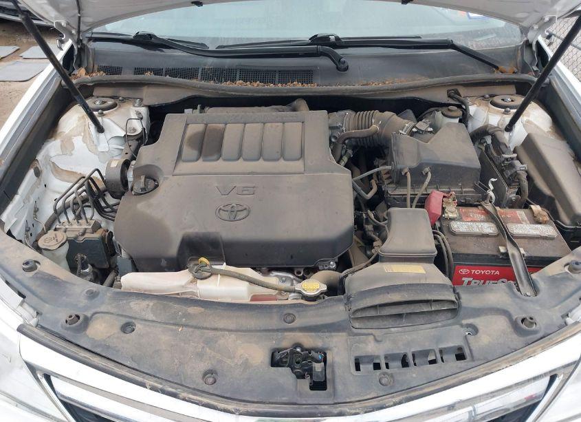 Photo 10 of 2013 Toyota Camry XLE V6 (VIN 4T1BK1FK8DU528364)